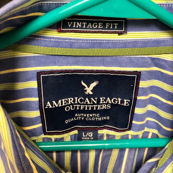 💙 American Eagle Casual Striped Button Down - Picture 4 of 4
